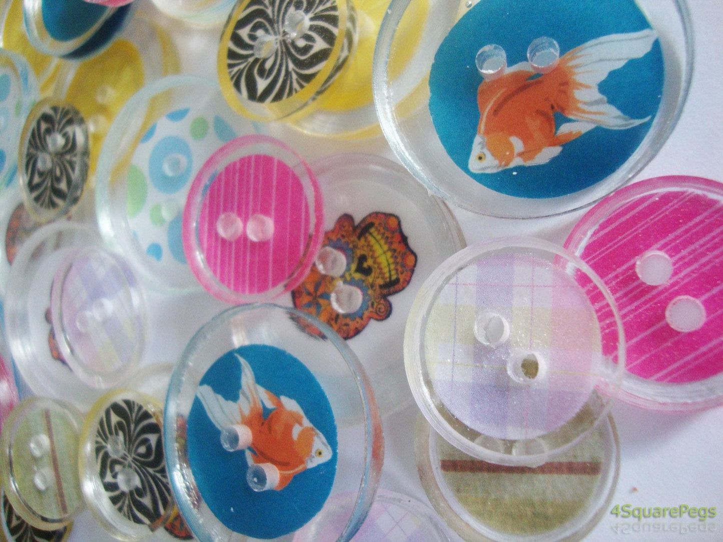 Handmade Resin Buttons, Nesting Doll Buttons, Buttons for Sewing, Craft Supples, Buttons for Cardigan, Unique Buttons for Knitting DIY