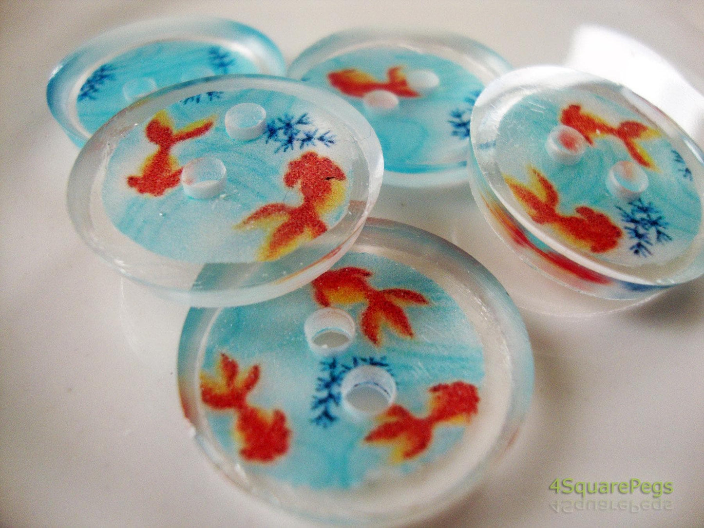 Handmade Resin Buttons, Japanese Koi Fish Buttons, Buttons for Sewing, Craft Supples, Buttons for Cardigan, Unique Buttons for Knitting DIY